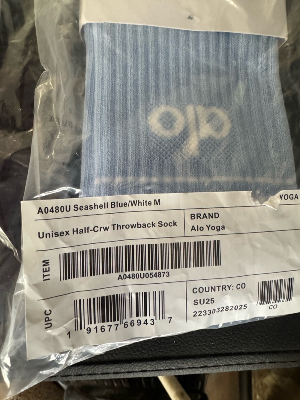 Alo throwback half crew socks - Picture 3 of 3